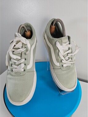 Vans Ward Deluxe Platform (Satin Edition)